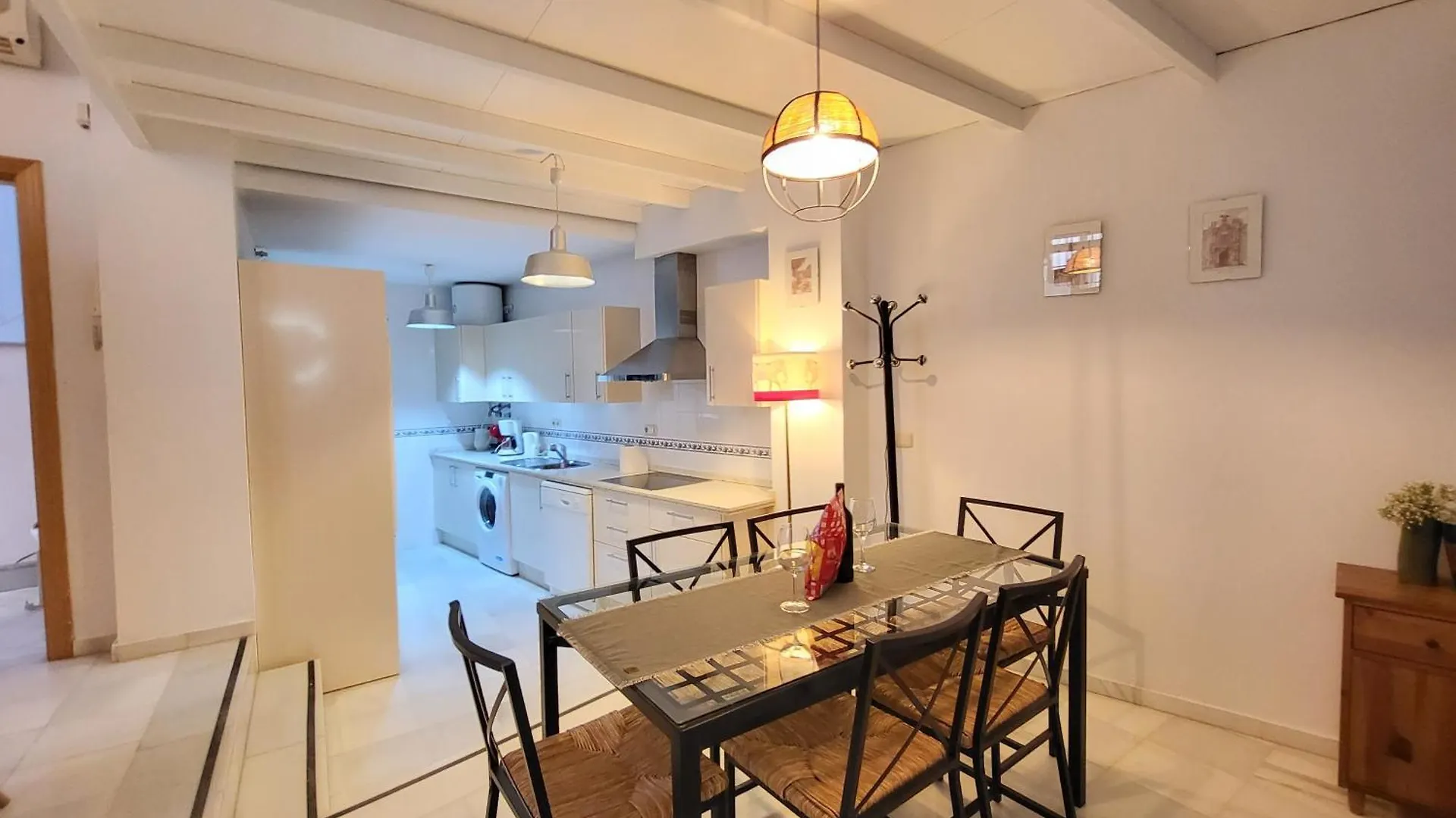 Walk To The Cathedral Loft Arenal Apartment Seville Spain